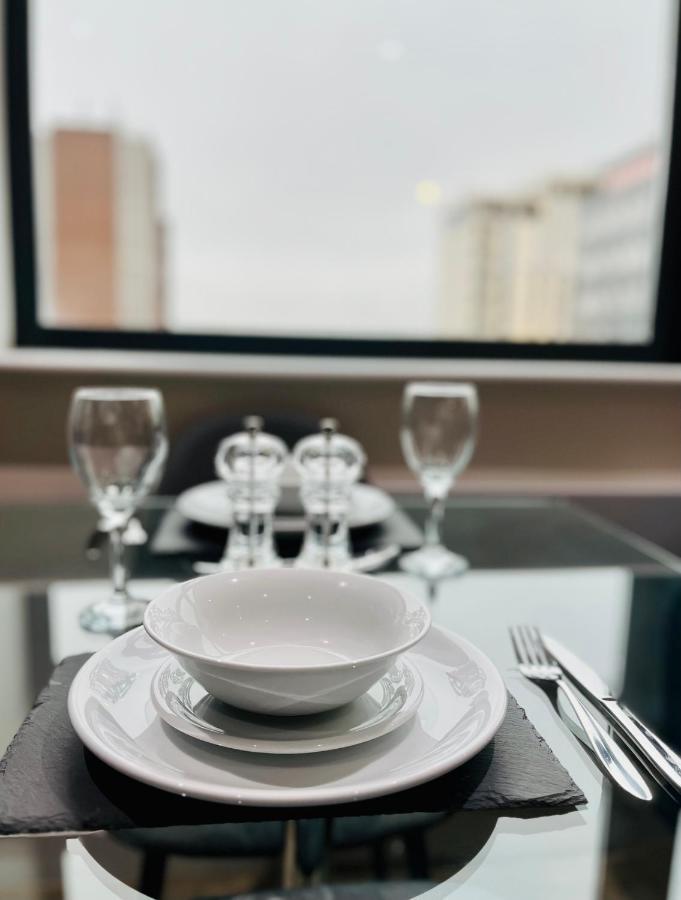 Stylish Studio Apartment Near To Old Trafford Stadium Манчестер Екстер'єр фото