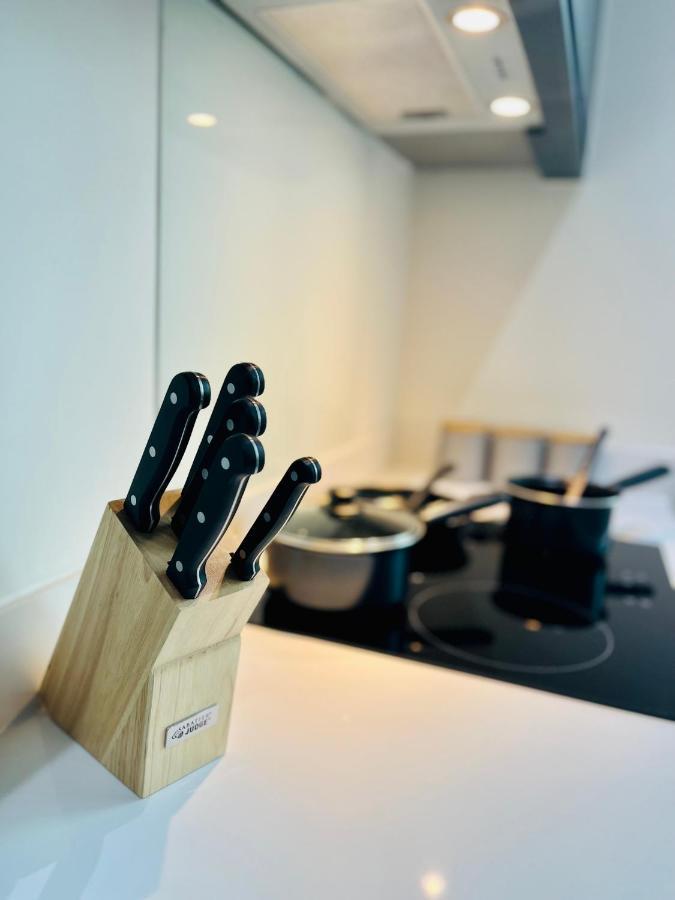Stylish Studio Apartment Near To Old Trafford Stadium Манчестер Екстер'єр фото