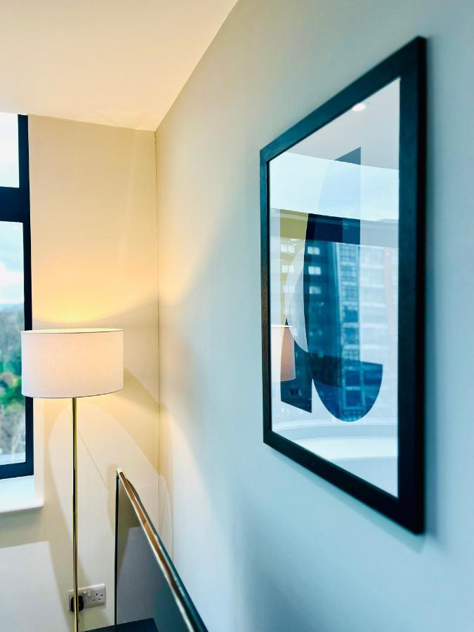 Stylish Studio Apartment Near To Old Trafford Stadium Манчестер Екстер'єр фото